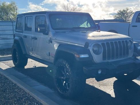 Used 2020 Jeep Wrangler Unlimited Sport S AWD/4WD image 2