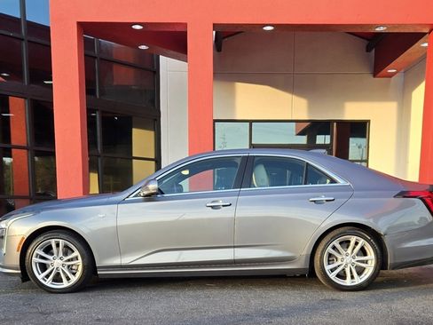 Used 2020 Cadillac CT4 Luxury w/ Sun And Sound Package image 5