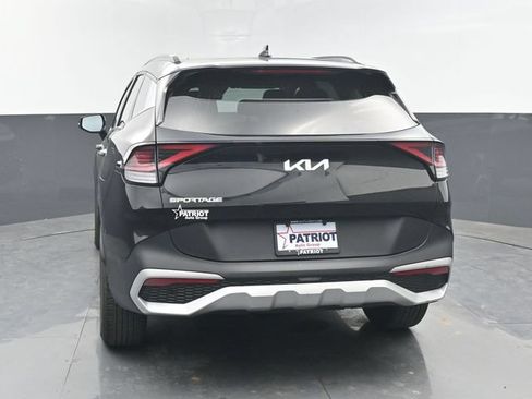 Used 2025 Kia Sportage EX w/ Premium Package FWD image 24