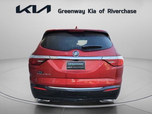 Used 2024 Buick Enclave Premium image 5