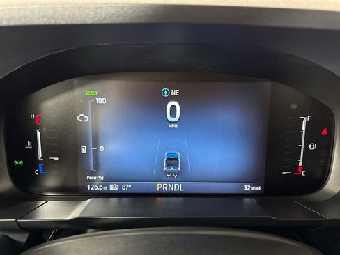 New 2026 Ford Maverick XLT w/ XLT Luxury Package FWD image 22