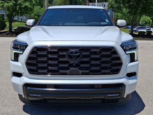 Used 2024 Toyota Sequoia Platinum AWD/4WD image 29