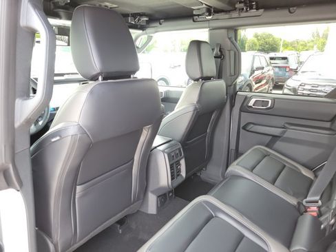 New 2026 Ford Bronco Outer Banks AWD/4WD image 12