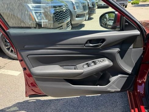 New 2026 Nissan Altima 2.5 SV w/ SV Special Edition Package FWD image 16