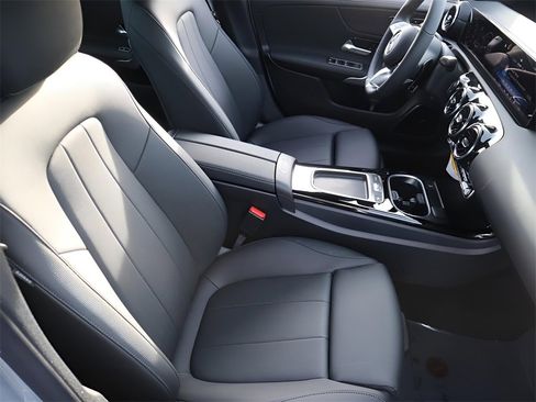 New 2026 Mercedes-Benz CLA 250 4MATIC image 14