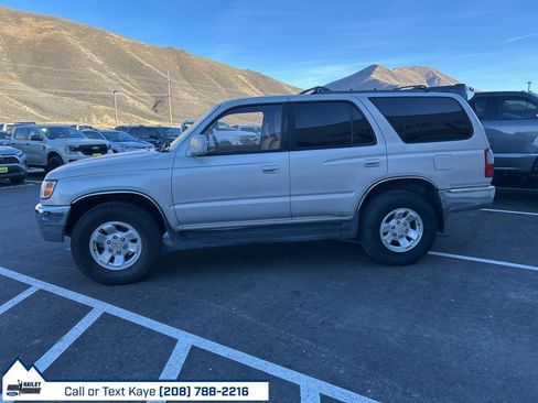 Used 1998 Toyota 4Runner SR5 image 4