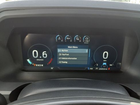 Used 2023 Ford Expedition Limited image 20