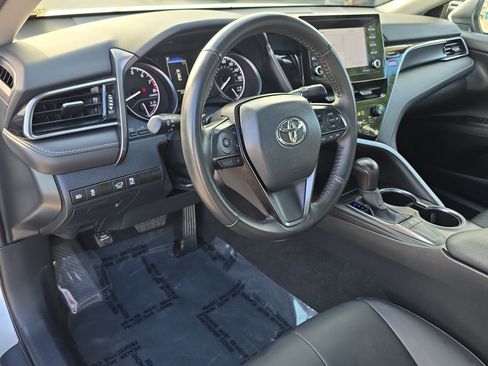 Used 2024 Toyota Camry SE FWD image 24