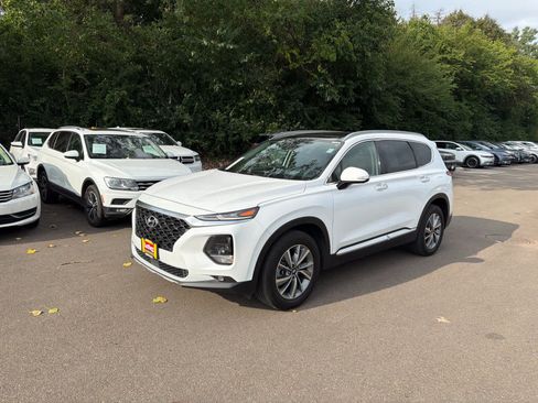 Used 2019 Hyundai Santa Fe AWD image 4