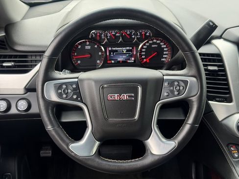 Used 2016 GMC Yukon SLT image 15