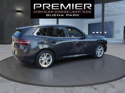 Used 2025 BMW X3 xDrive30i w/ Premium Package image 8