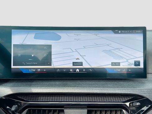 Certified 2025 BMW 430i Convertible image 31