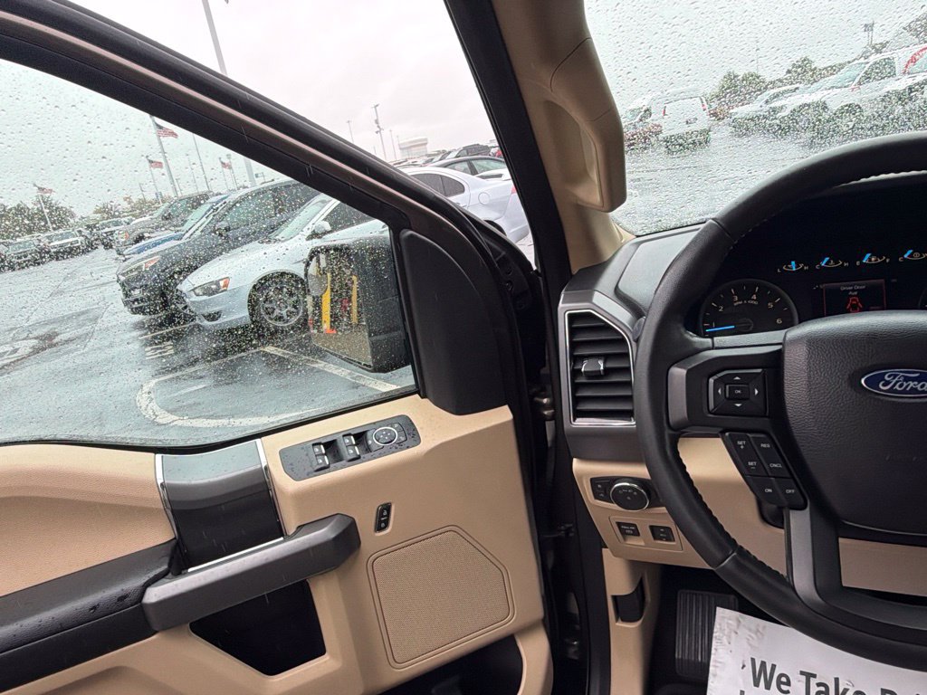 Used 2017 Ford F150 XLT w/ Equipment Group 302A Luxury RWD image 22