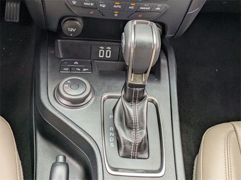 Used 2022 Ford Ranger Lariat w/ Equipment Group 501A High image 28