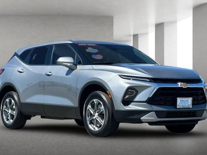 Used 2025 Chevrolet Blazer LT