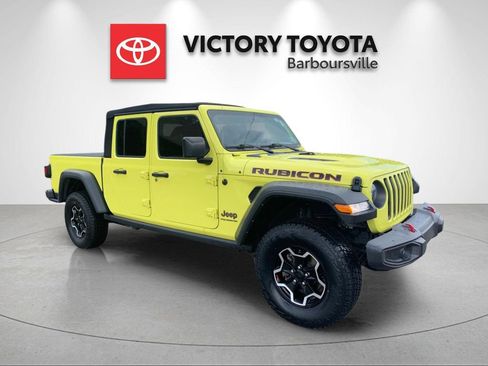 Used 2023 Jeep Gladiator Rubicon w/ Cold Weather Group AWD/4WD image 5