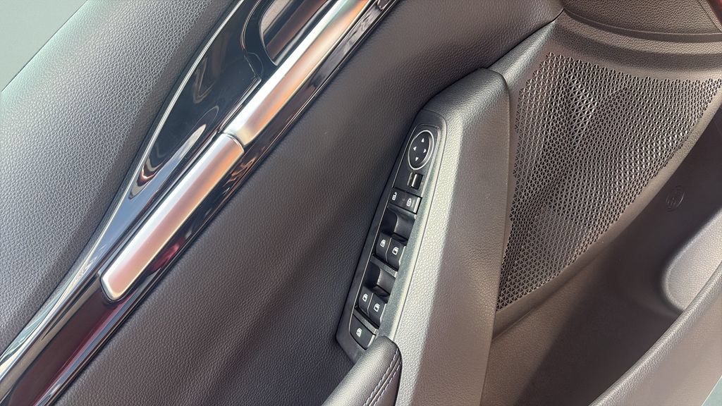 Used 2023 Kia Seltos S FWD image 17