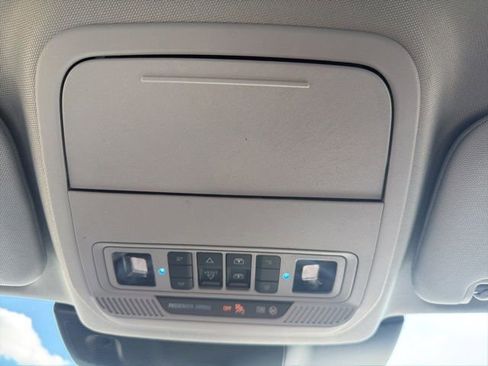 Certified 2022 Ford Explorer XLT w/ Equipment Group 202A image 42