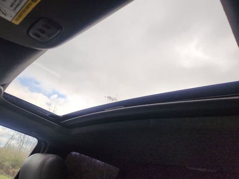 Used 2016 Ford F350 Platinum w/ Platinum Package image 17