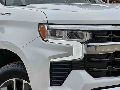 Used 2023 Chevrolet Silverado 1500 LT w/ Protection Package image 10