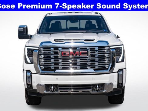 Used 2025 GMC Sierra 3500 Denali w/ Denali Reserve Package AWD/4WD image 11