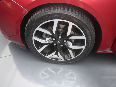 Used 2015 Chevrolet Impala LTZ FWD image 16