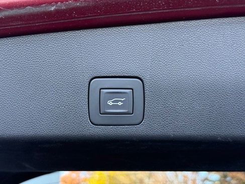 Certified 2023 Buick Encore GX Select w/ Sport Touring Package image 35