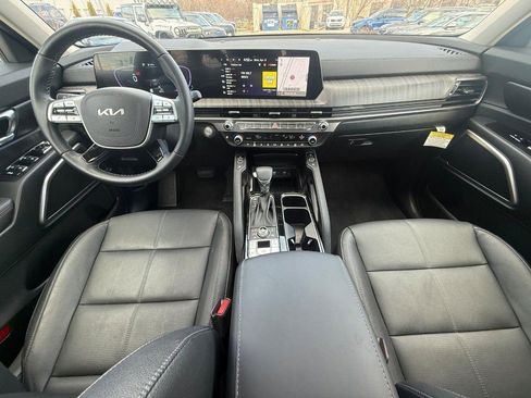 Used 2025 Kia Telluride EX AWD/4WD image 14