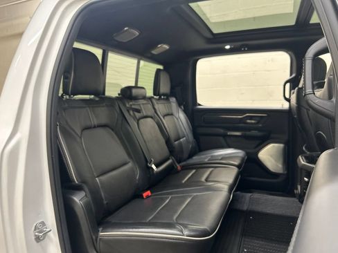 Used 2019 RAM 1500 Limited AWD/4WD image 9