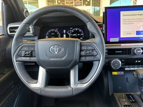 New 2026 Toyota 4Runner TRD Off-Road Premium AWD/4WD image 16