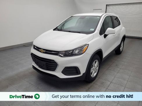 Used 2020 Chevrolet Trax LS w/ Tint and Cruise Package AWD/4WD image 1
