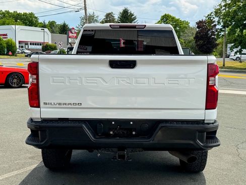 Used 2024 Chevrolet Silverado 2500 W/T AWD/4WD image 5