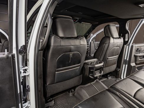 Used 2023 RAM 3500 Limited w/ Night Edition image 33