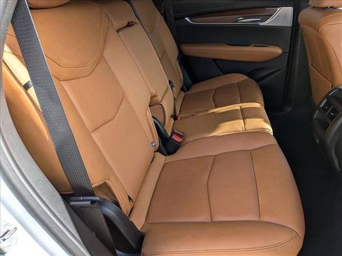 Used 2025 Cadillac XT5 Premium Luxury image 20