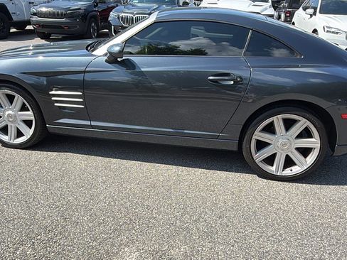 Used 2007 Chrysler Crossfire Limited RWD image 11
