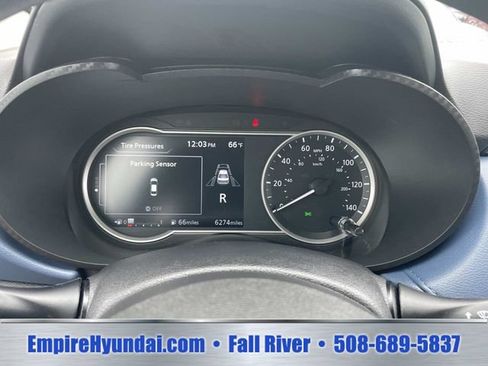 Used 2025 Nissan Versa SV w/ Trunk Package FWD image 32