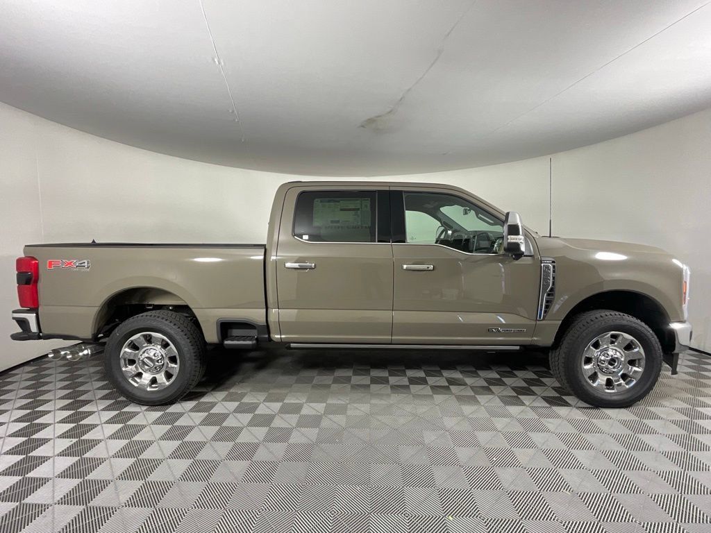 New 2026 Ford F250 Lariat w/ Lariat Ultimate Package AWD/4WD image 2