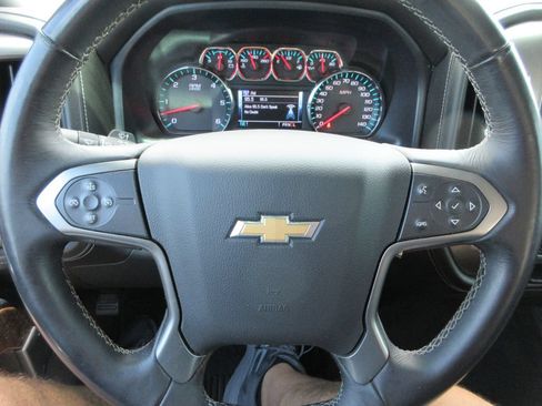 Used 2018 Chevrolet Silverado 1500 LTZ AWD/4WD image 24