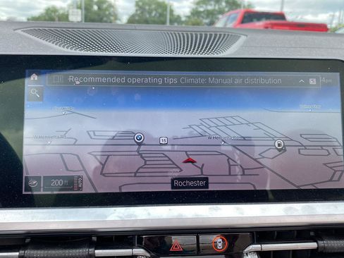 Used 2023 BMW 430i xDrive Convertible w/ M Sport Package AWD/4WD image 16