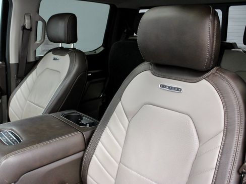 Certified 2019 Ford F150 Limited image 29