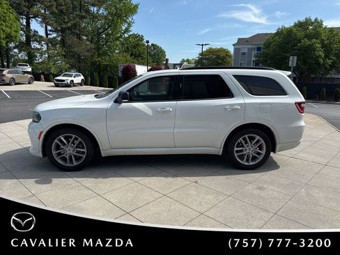 Used 2024 Dodge Durango GT image 3