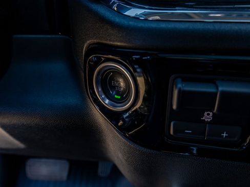 Used 2023 Chevrolet Silverado 1500 LTZ w/ LTZ Convenience Package II image 26