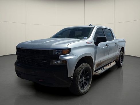 Used 2020 Chevrolet Silverado 1500 Custom Trail Boss w/ Custom Convenience Package AWD/4WD image 4