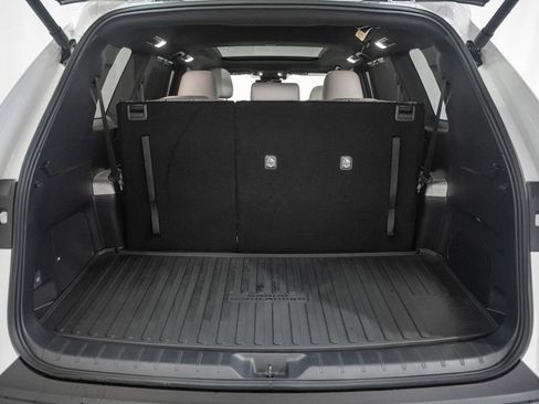 Used 2025 Toyota Grand Highlander AWD Hybrid image 10