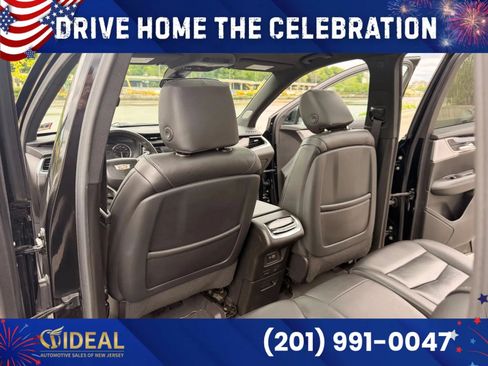 Used 2021 Cadillac XT6 Premium Luxury AWD/4WD image 23