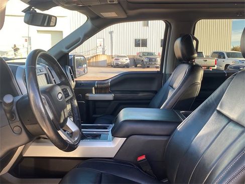 Used 2018 Ford F150 Lariat w/ Equipment Group 502A Luxury image 19