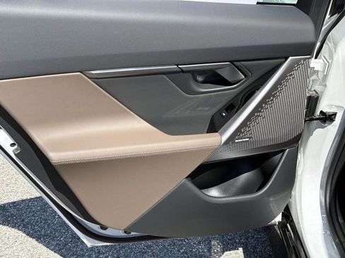 New 2027 BMW 530i RWD image 11