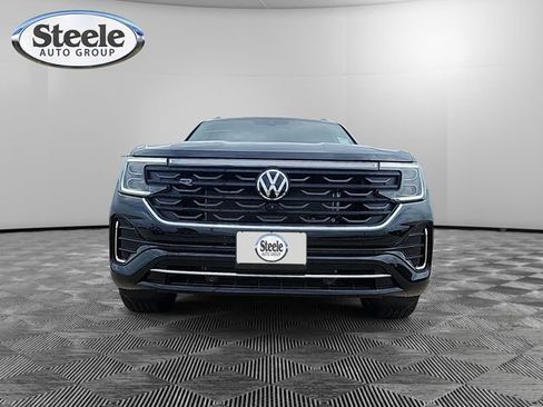New 2025 Volkswagen Atlas SEL Premium R-Line image 8