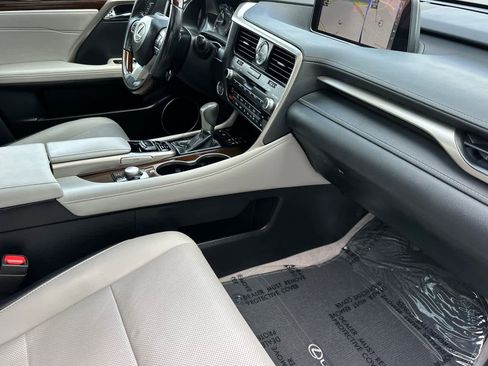 Used 2019 Lexus RX 350 AWD image 17