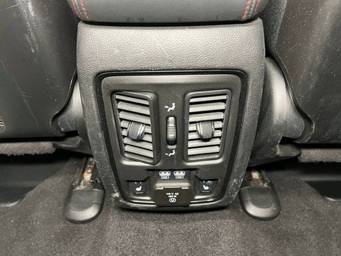 Used 2024 Dodge Durango R/T image 25